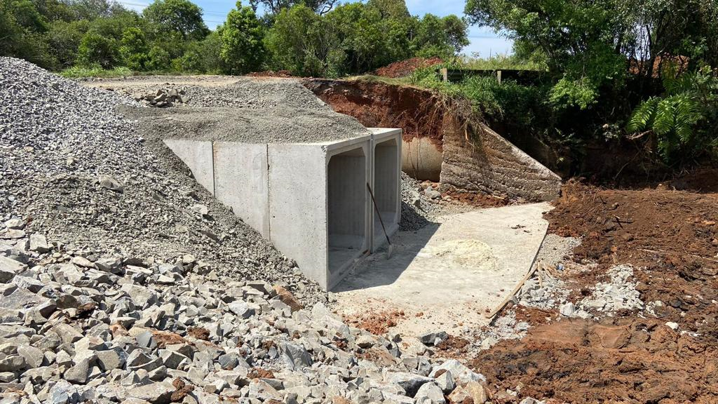 PR-540 Entre Rios aterro das novas galerias