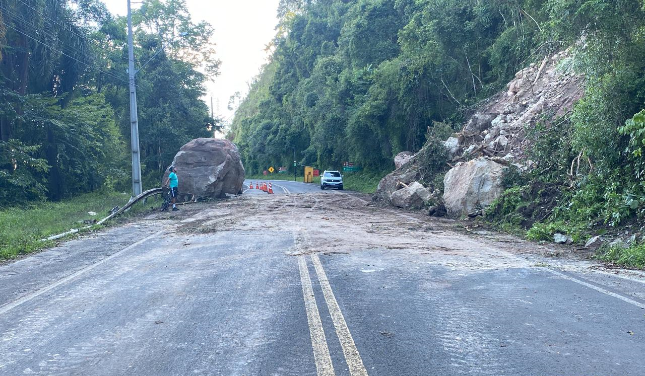 Condições da PR-476, em União da Vitória, no domingo (21)