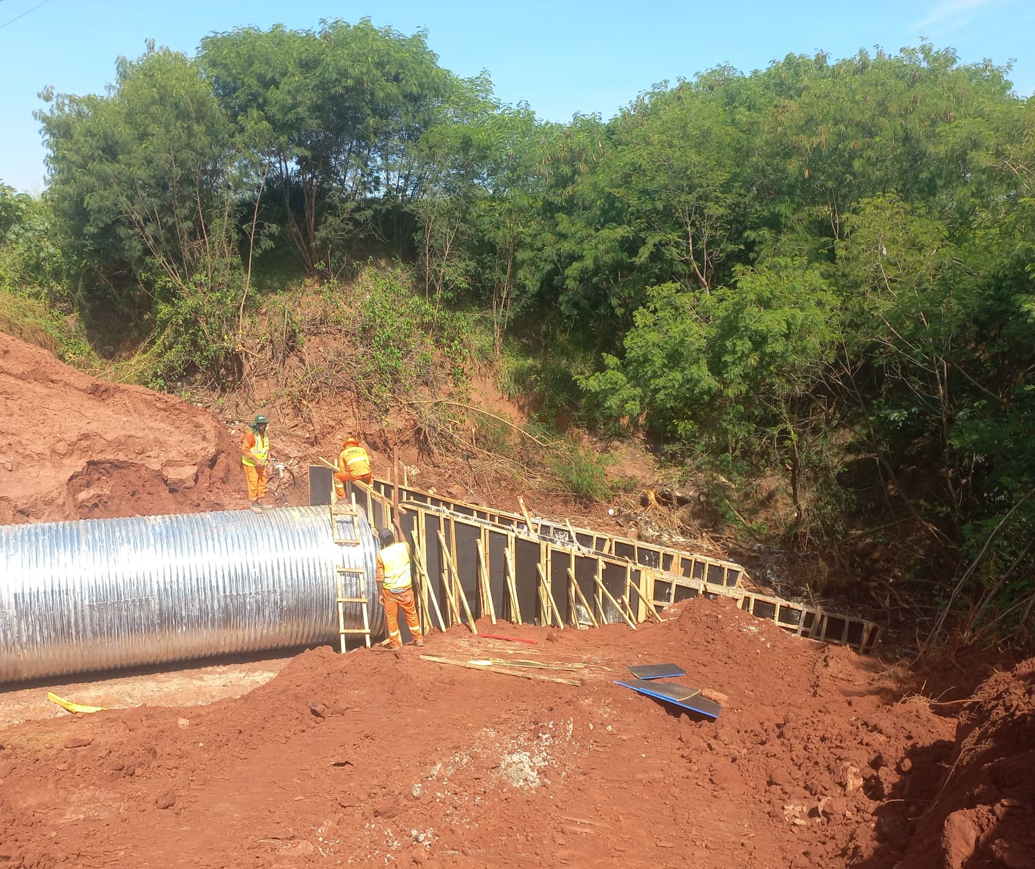 PR-323 em Umuarama, obra de recuperação emergencial - pista direita