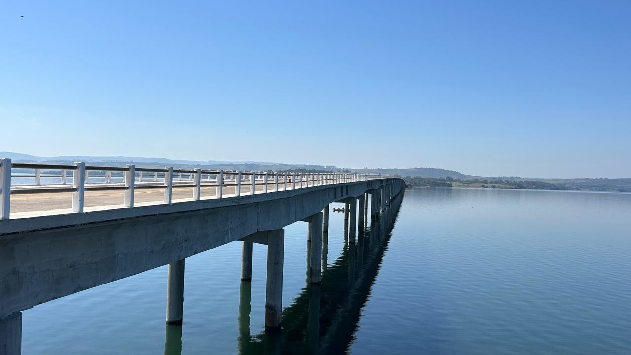 Reforma da ponte sobre a Represa Chavantes, entre Carlópolis e Fartura (SP)