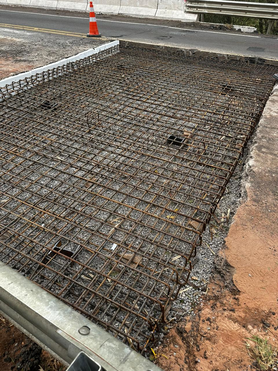 Reforma ponte Rio dos Índios na PR-323 entre Tapejara e Cianorte