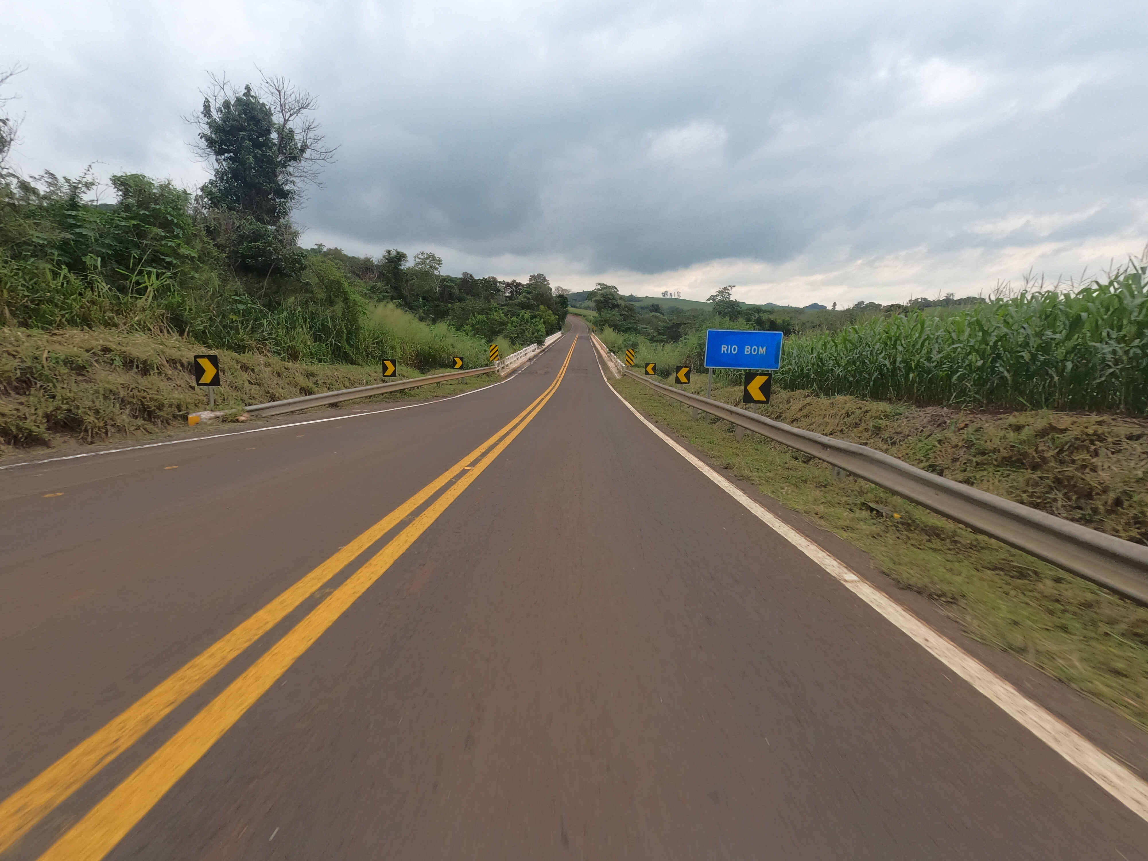 Ponte sobre o Rio Bom na PRC-466 entre Kaloré e Borrazópolis