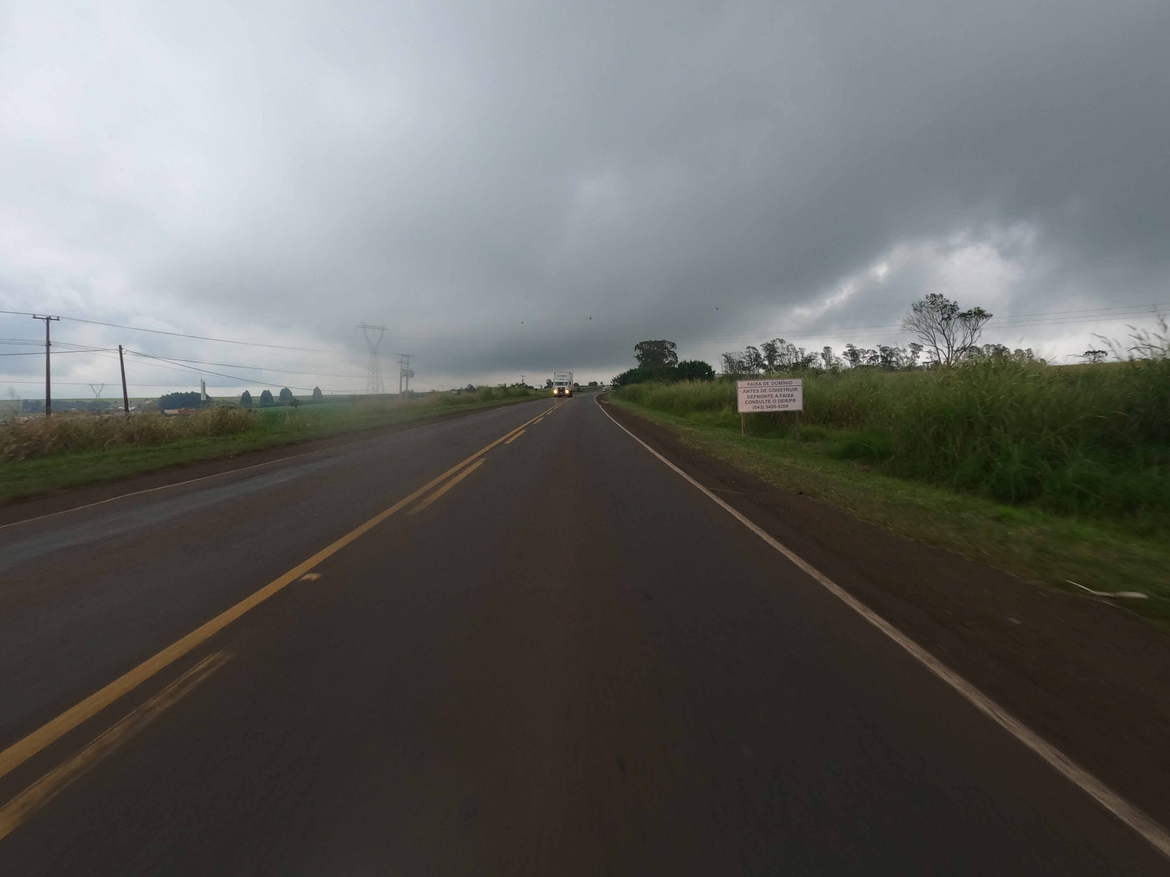 PR-218 entre Arapongas e Sabáudia, trecho que será estudado para duplicação