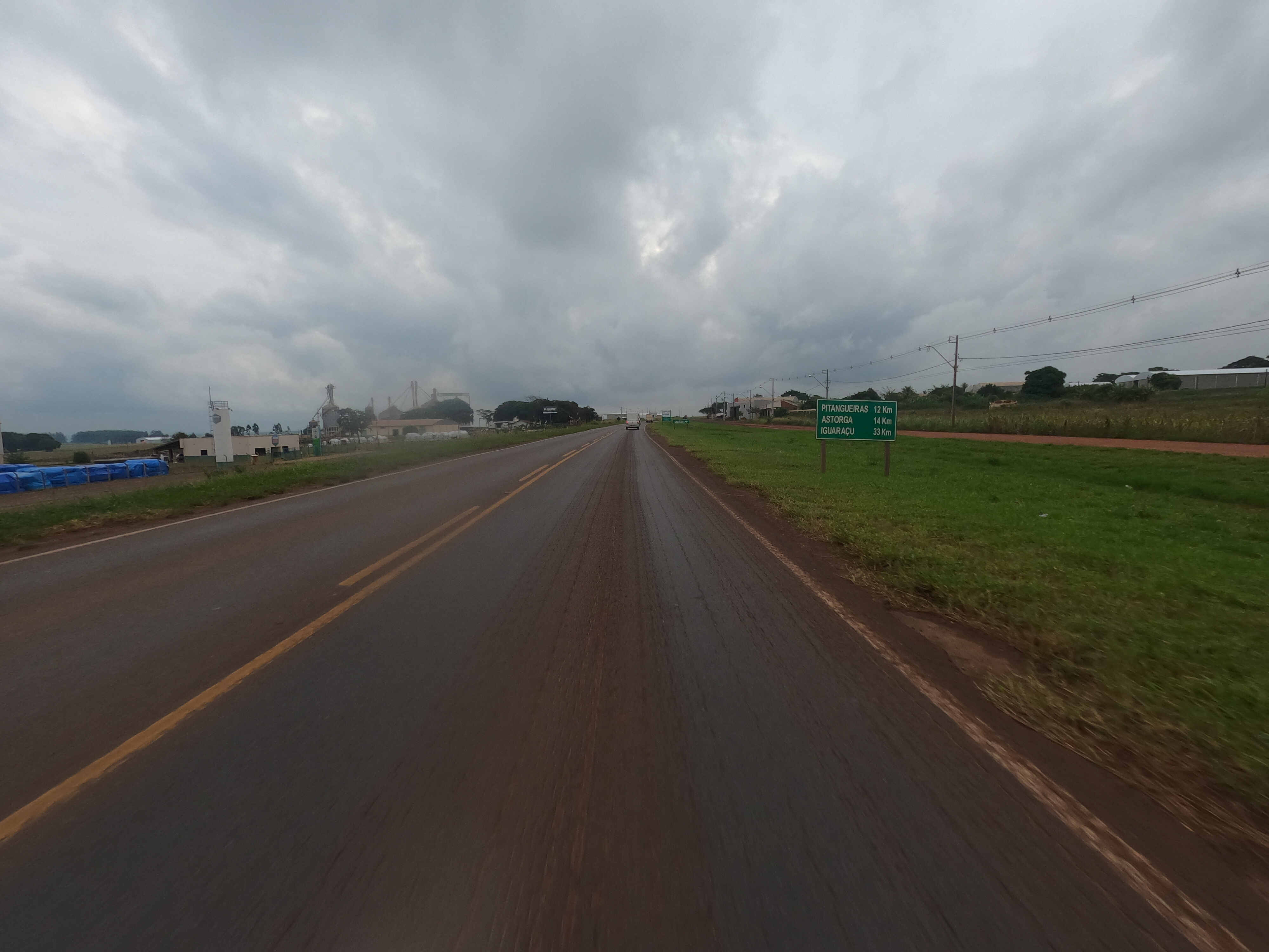 PR-218 entre Arapongas e Sabáudia, trecho que será estudado para duplicação