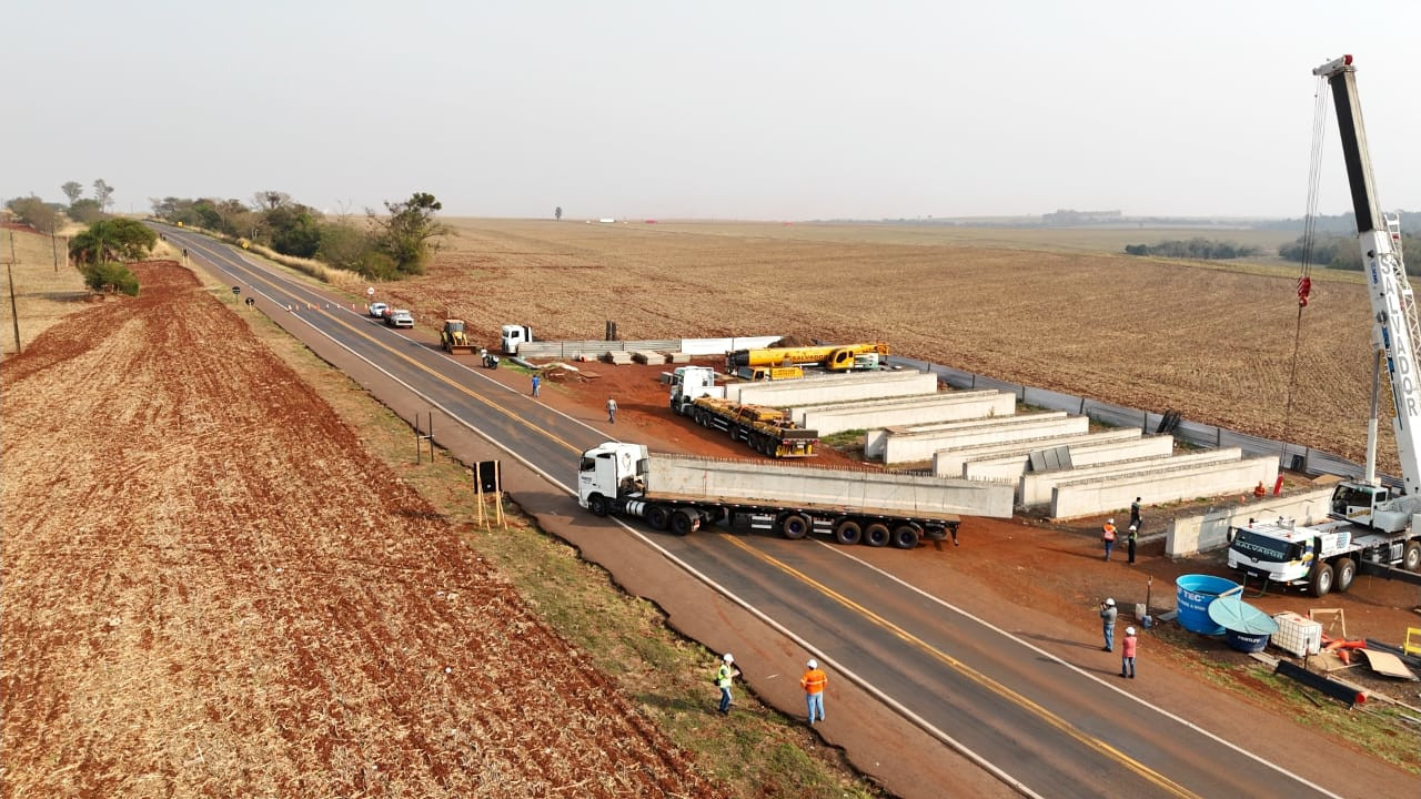 PR-323 Ponte Rio São Mateus lançamento de vigas