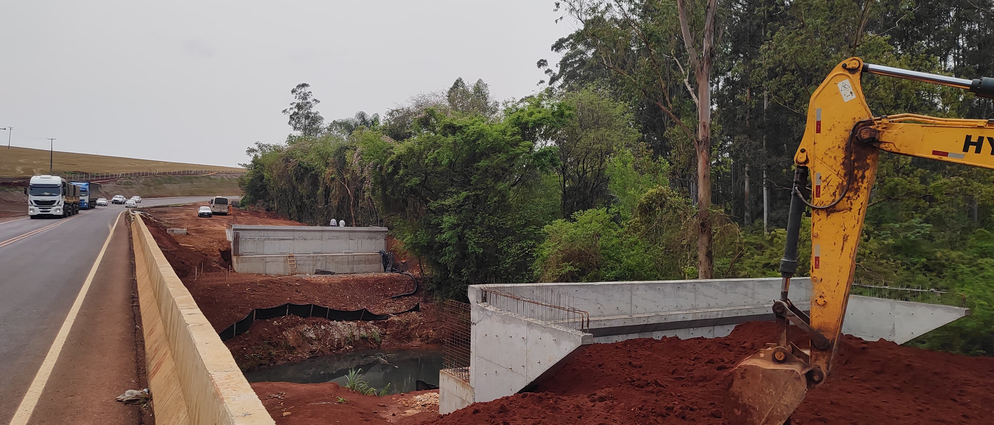 PR-445 ponte sobre o Rio Santa Cruz