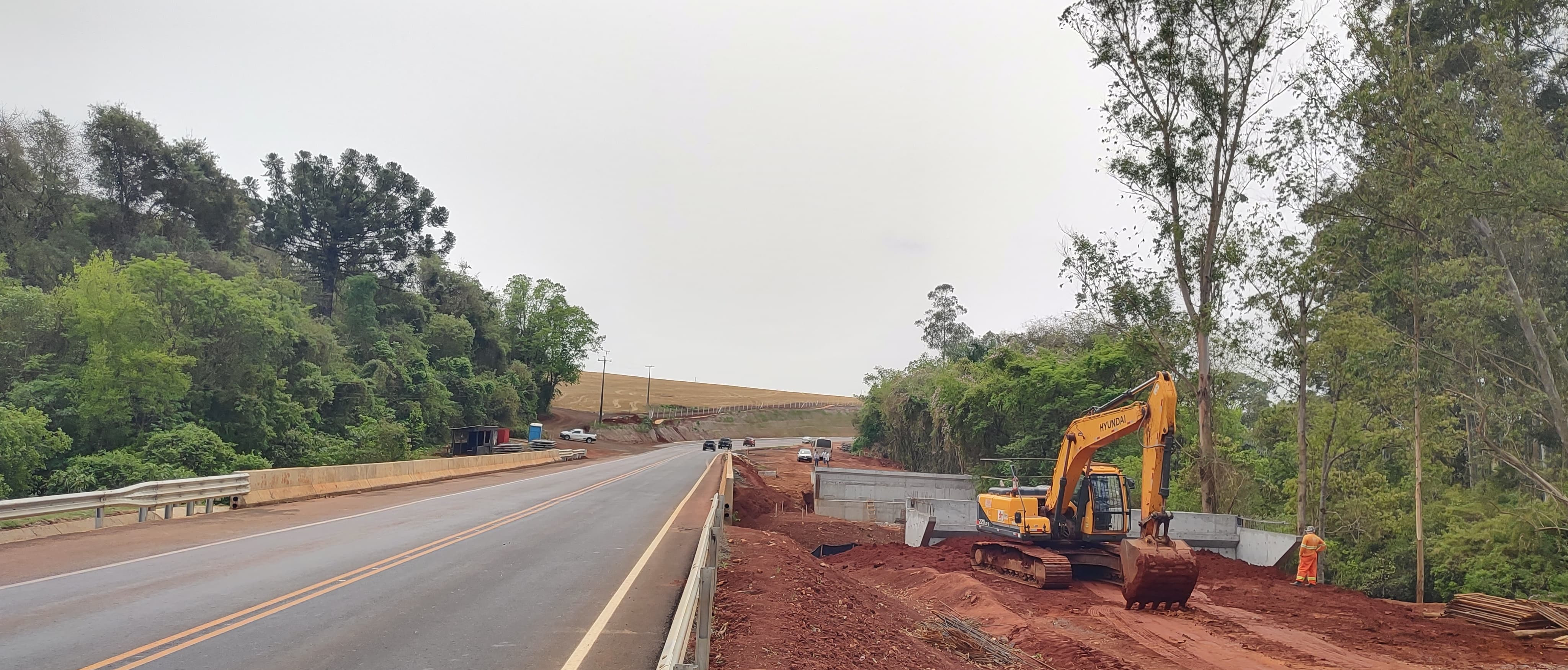 PR-445 ponte sobre o Rio Santa Cruz