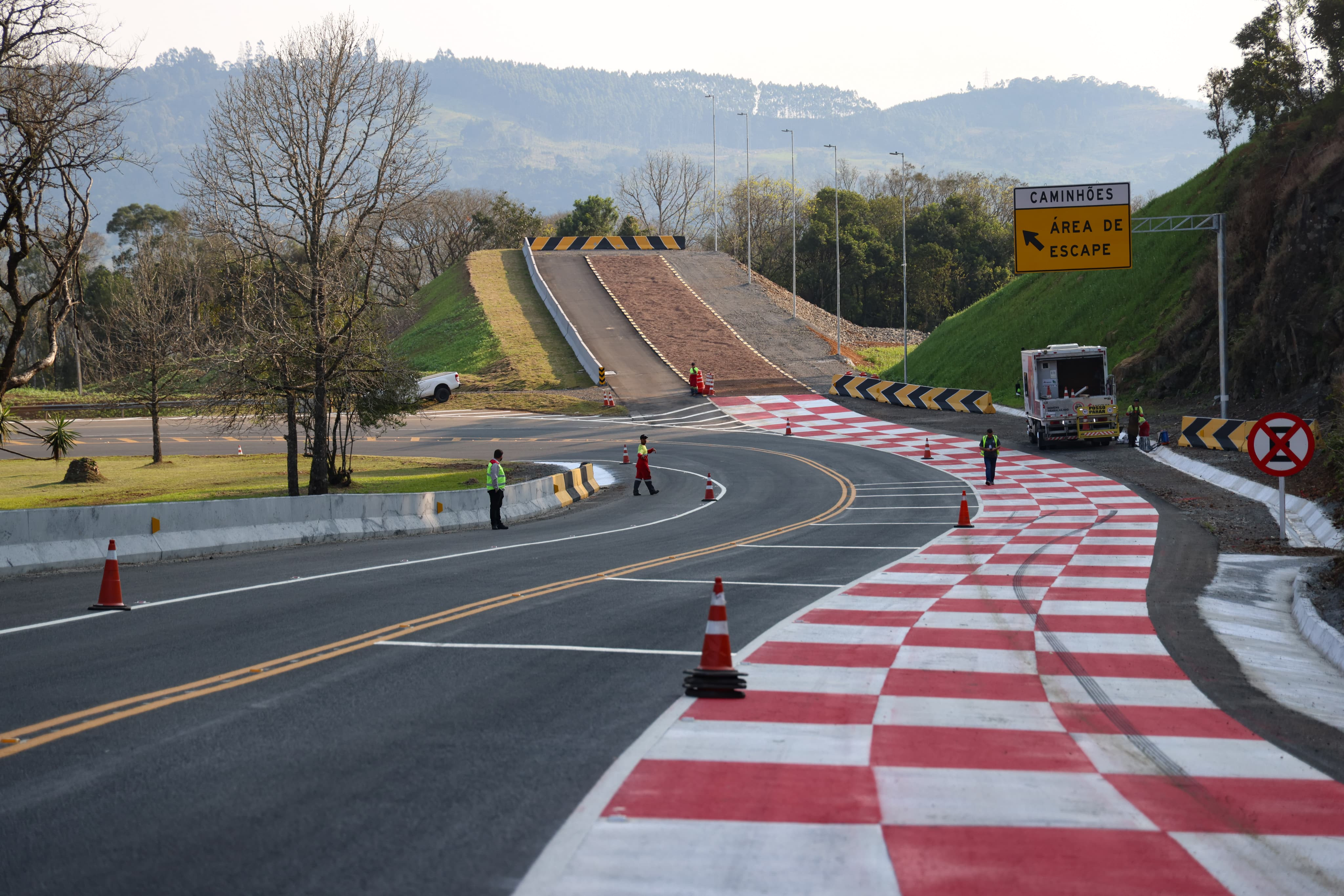 PR-170 área de escape Pinhão