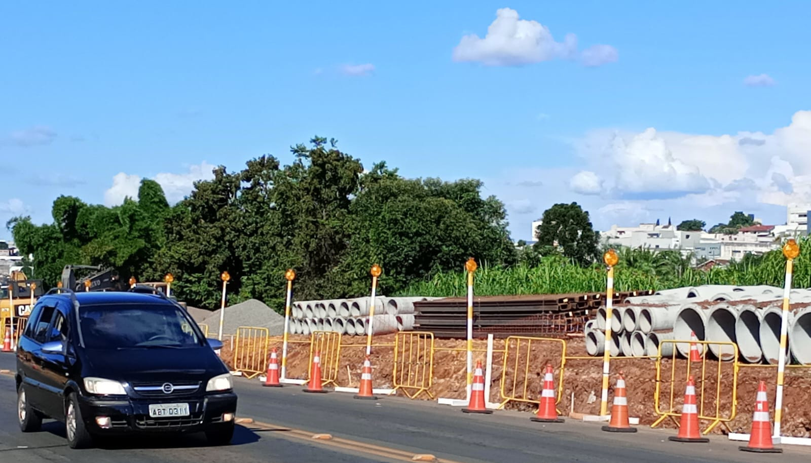 PR-160 obras da nova trincheira em Telêmaco Borba