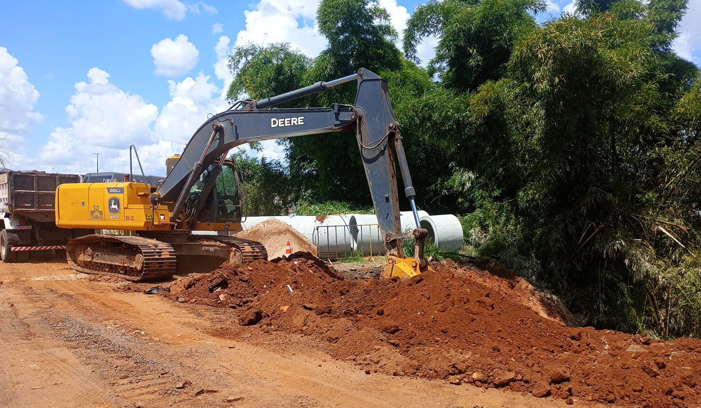 PR-160 obras da nova trincheira em Telêmaco Borba