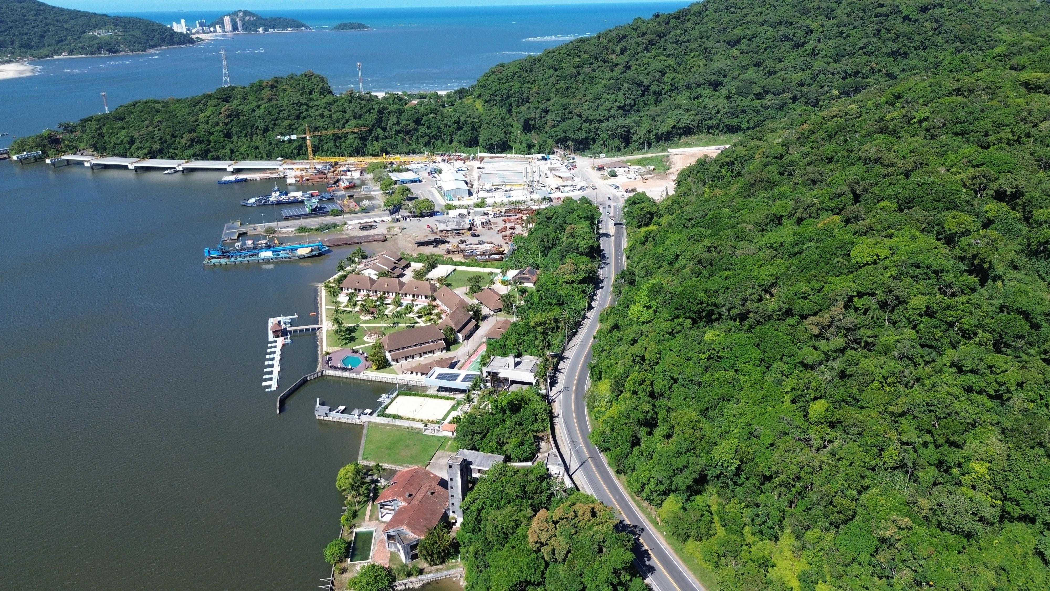 Rua Marechal Hermes (PR-807) em Guaratuba