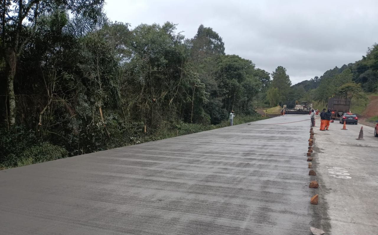 Restauração em concreto da PRC-280 entre Pato Branco e Clevelândia