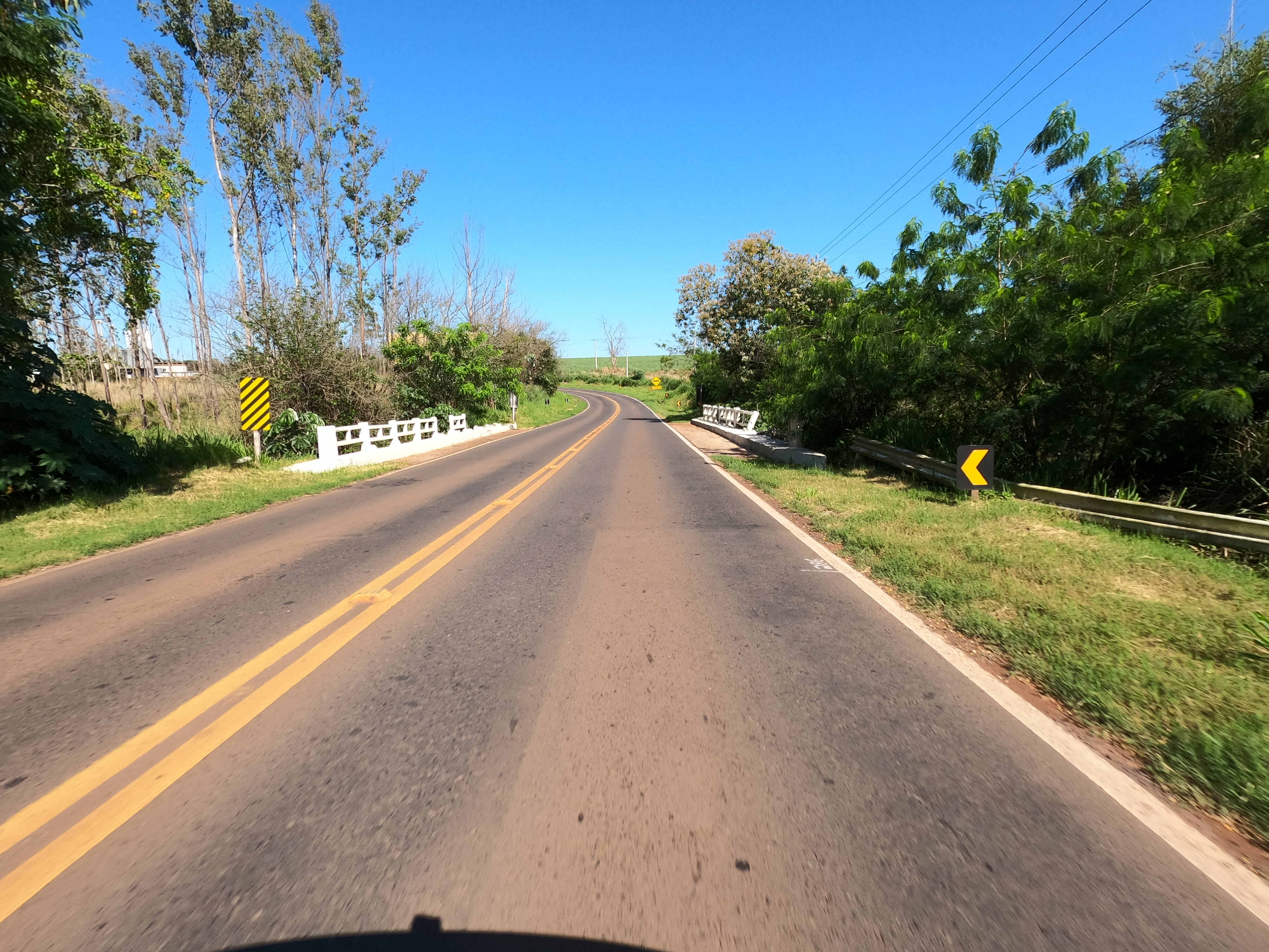 PR-218 entre Paranavaí e Amaporã