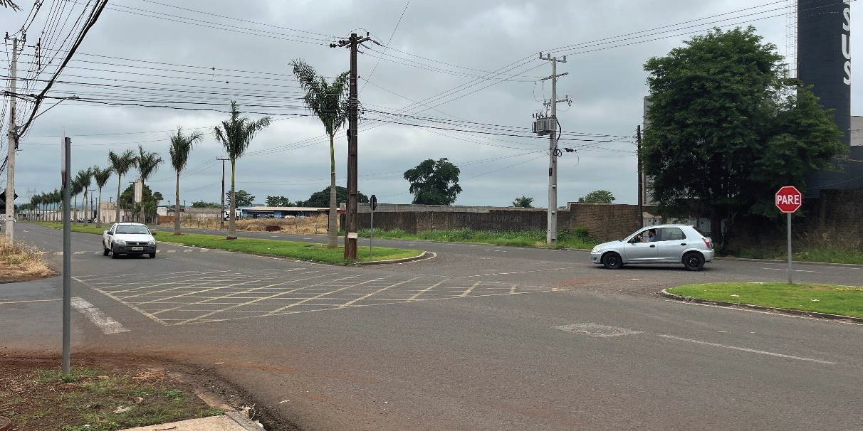 Trevo da BR-369 com a Rua Esperança em Cambé