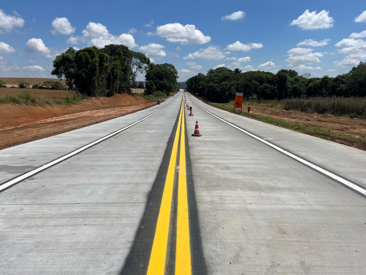 PR-151 whitetopping entre Ponta Grossa e Palmeira chega a 35%