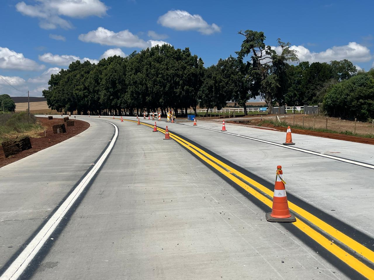PR-151 whitetopping entre Ponta Grossa e Palmeira chega a 35%