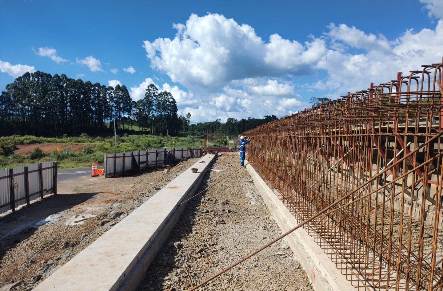 PRC-466 duplicação em concreto entre Pitanga e Turvo -