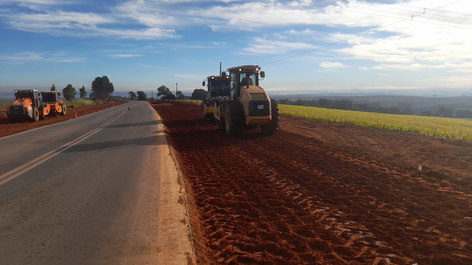 PR-151 entre Ponta Grossa e Palmeira - terraplenagem