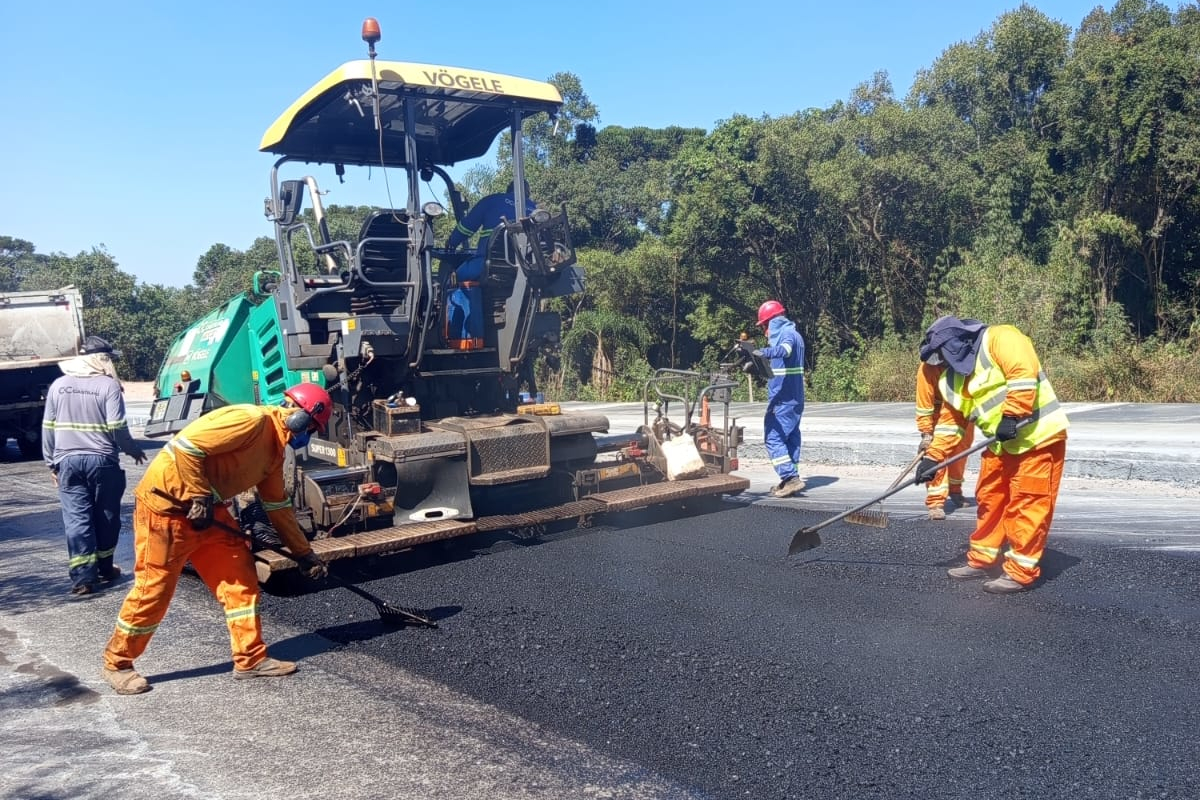 PR-151 entre Ponta Grossa e Palmeira - melhorias no pavimento asfáltico