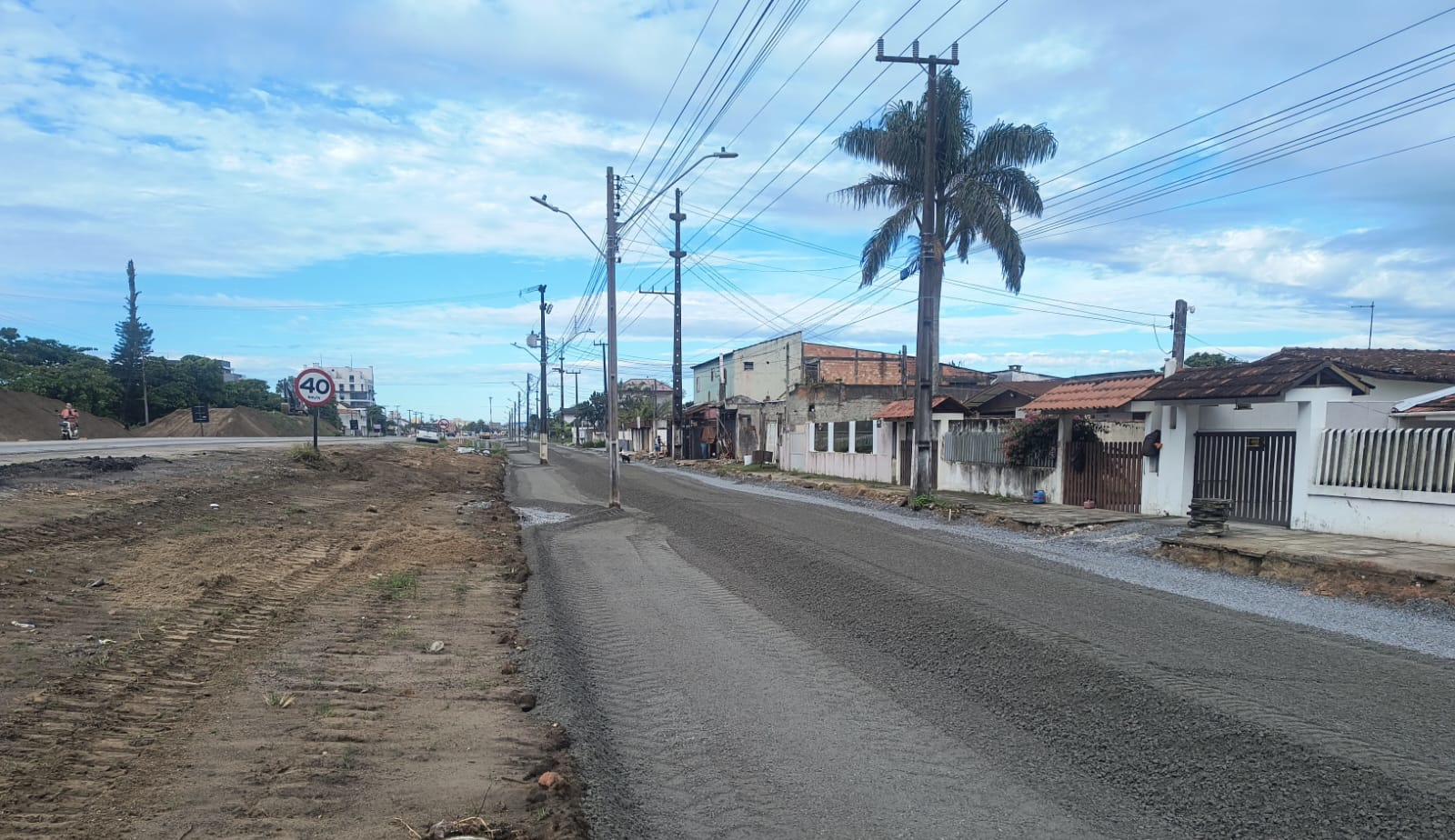 PR-412 duplicação entre Matinhos e Praia de Leste - sub-base do pavimento