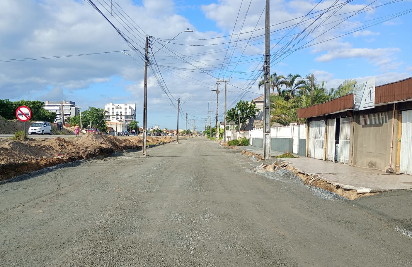 PR-412 duplicação entre Matinhos e Praia de Leste - sub-base do pavimento