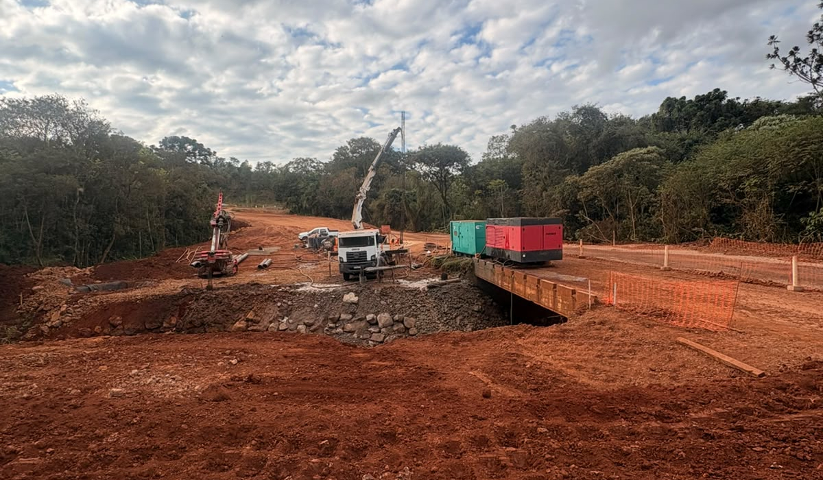 PR-239 pavimentação entre Mato Rico e Roncador - ponte Rio Cancã