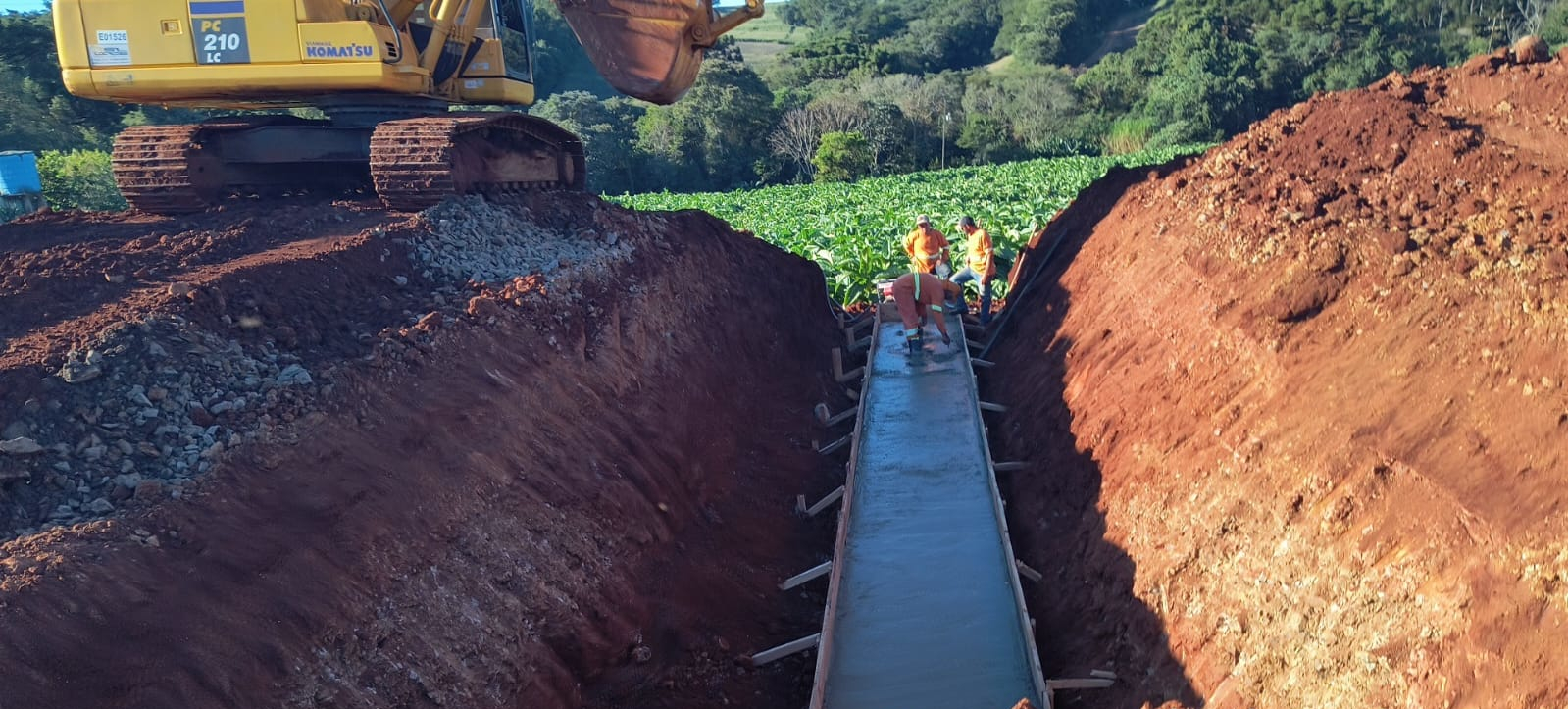 PR-239 pavimentação entre Mato Rico e Roncador - sistema de drenagem de águas
