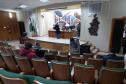 Sessão de abertura de envelopes no auditório do DER