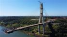 Ponte na margem brasileira