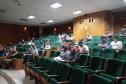 Leilão de sucatas realizado no auditório do DER/PR