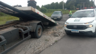 Guinchos do DER/PR atuando na BR-277 entre Curitiba e Guarapuava