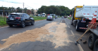 Limpeza de carga espalhada na pista