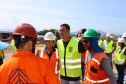 Chegada da balsa Perpetuar à baía de Guaratuba