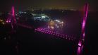 Ponte da Integração com iluminação especial para o Outubro Rosa