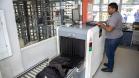 Os Portos do Paraná trabalham constantemente para fortalecer a segurança na região do Porto de Paranaguá. Além da atuação conjunta com Polícia Militar, Polícia Rodoviárias Federal e Estadual e Guarda Municipal, na segurança de caminhões e veículos na entrada da cidade, a Unidade Administrativa de Segurança Portuária (UASP) atua para coibir ações criminosas dentro do cais público.  -  Paranaguá, 26/04/2019  -  Foto: Cláudio Neves/APPA