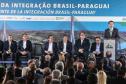 O governador Carlos Massa Ratinho Junior recebe  em Foz do Iguaçu, o presidente Jair Bolsonaro e o presidente do Paraguai Mario Abdo Benítez para o lançamento da pedra fundamental da segunda ponte entre Brasil e Paraguai, em cerimônia  no Marco das Três Fronteiras, nesta sexta-feira (10).   Foz do Iguaçu, 10/05/2019 -  Foto: Geraldo Bubniak/ANPr