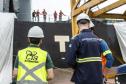 Os Portos do Paraná usam a partir desta segunda-feira (13) uma ferramenta gerencial para identificar o comportamento do trabalhador nas áreas portuárias e relacioná-lo com o potencial de risco de acidentes. É o Índice de Segurança Portuária (ISP), que faz parte do Programa de Prevenção e Redução de Acidentes, Incidentes e Desvios.Foto: Claudio Neves/APPA