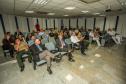 Os Portos do Paraná receberam nesta quinta-feira (23) alunos militares e civis da Escola Superior de Guerra (ESG), do Ministério da Defesa, participantes do Curso de Logística e Mobilização Nacional. Além de assistir a uma palestra sobre as atividades portuárias no Estado, o grupo visitou o cais do Porto de Paranaguá. Foto: Claudio Neves/Appa