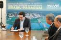 O governador Carlos Massa Ratinho Junior e o diretor-presidente da Itaipu, general Joaquim Silva e Luna, assinaram nesta quinta-feira (01), convênio para dar início à construção da segunda ponte ligando o Brasil ao Paraguai, em Foz do Iguaçu.