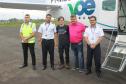 O novo voo entre Paranaguá e Curitiba, lançado nesta terça-feira (22), dura apenas 25 minutos, mas conecta o principal porto do Estado e um dos maiores em movimentação de cargas do País a qualquer destino no mundo. Serão seis voos semanais (três de ida e três de volta), nas terças, quintas e sextas. Foto:Folha do Litoral News