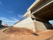 Novo viaduto no acesso para Mariluz