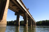 Ponte Rio Ivaí PR-323 no limite entre Doutor Camargo e Terra Boa - CP205