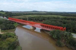 Ponte do Rio da Várzea na PR-427 entre a Lapa e Campo do Tenente