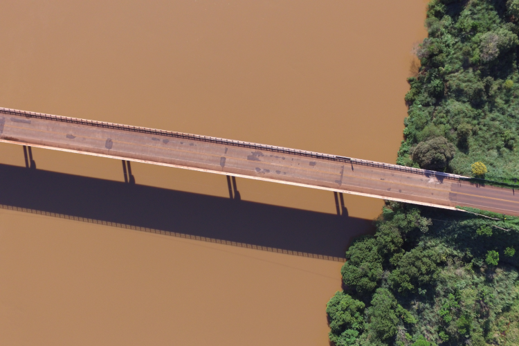 Ponte Rio Ivaí PR-457 no limite entre São João do Ivaí e São Pedro do Ivaí