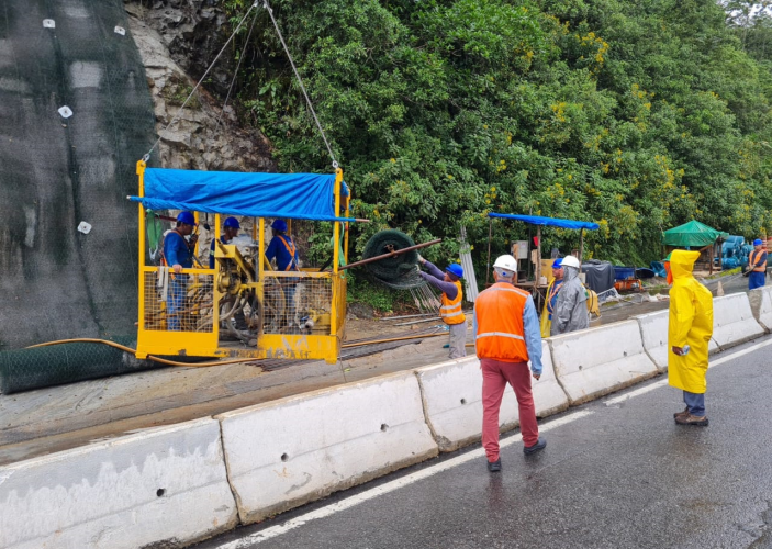 BR-277, km 41: instalação tela metálica