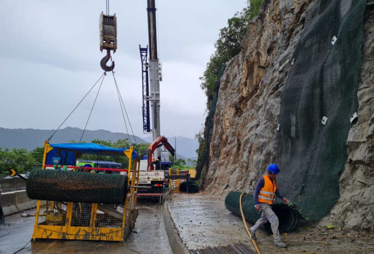 BR-277, km 41: instalação tela metálica