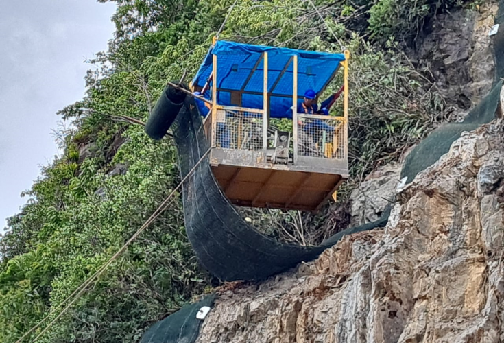 BR-277, km 41: instalação tela metálica