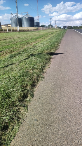 Serviços do Integra Paraná na PR-151 entre Ponta Grossa e Sengés