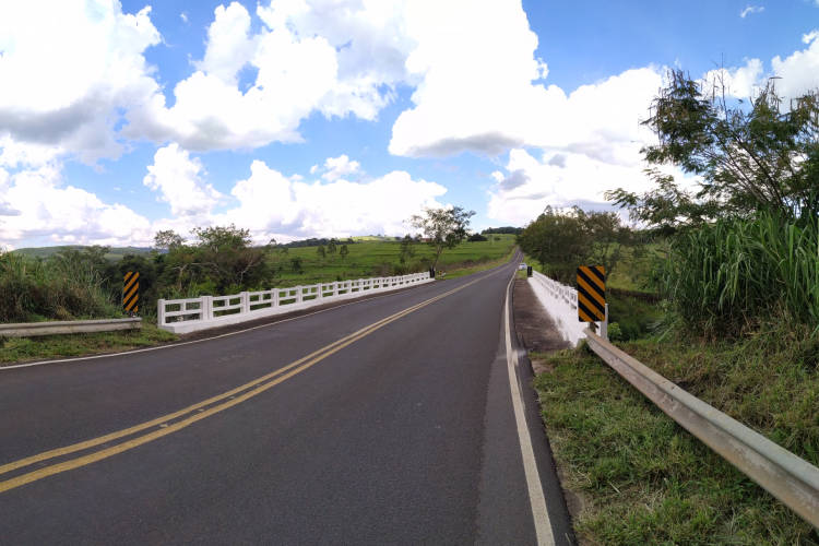 Ponte Rio Anhumas PR-431 em Ribeirão Claro - CP200