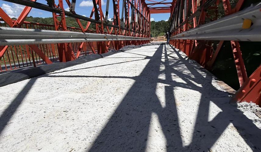 Ponte sobre o Rio da Várzea na PR-427